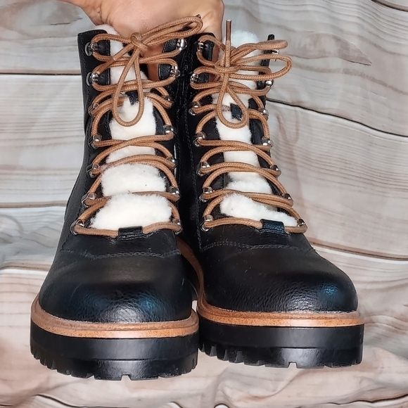 Indigo Rd Iririe combat boot black faux shearing lace up with side zip 10M - Picture 9 of 11